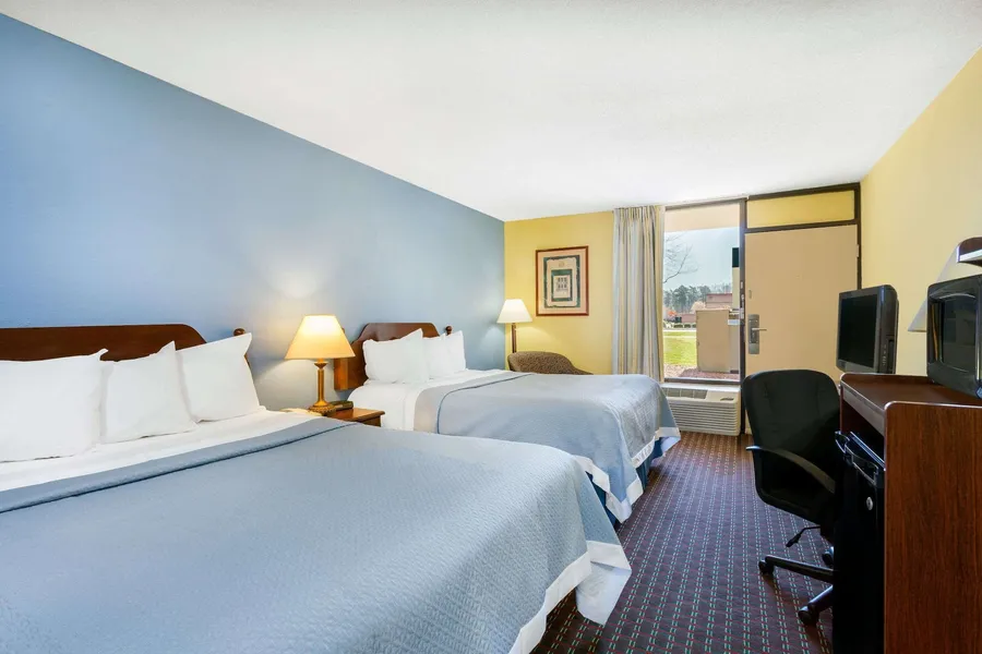 Days Inn by Wyndham Mocksville hotel detail image 6