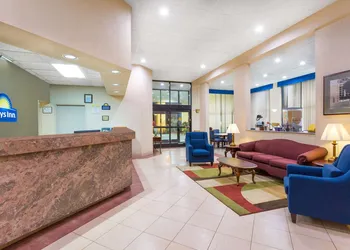 Days Inn by Wyndham Mocksville hotel thumbnail 2