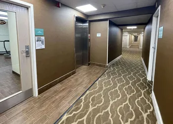 Comfort Inn Pinehurst - Southern Pines hotel thumbnail 6