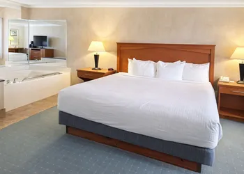 Best Western Davison Inn hotel thumbnail 6