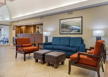 Comfort Suites Gastonia - Charlotte hotel thumbnail 2