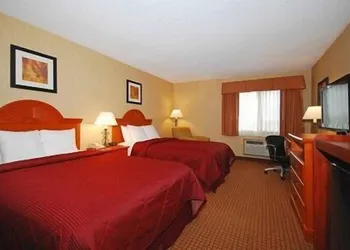 Quality Inn Sidney hotel thumbnail 6