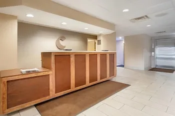 Comfort Inn Ebensburg hotel thumbnail 3