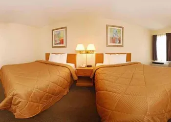 Comfort Inn Ebensburg hotel thumbnail 3