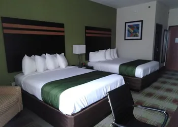 Quality Inn & Suites Mount Vernon hotel thumbnail 6