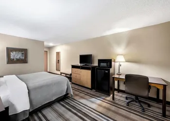 Quality Inn Bulls Gap hotel thumbnail 8