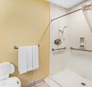 Quality Inn & Suites Abilene North hotel detail image 7