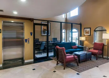 Comfort Inn North Conroe hotel thumbnail 5