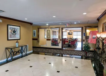Comfort Inn North Conroe hotel thumbnail 6
