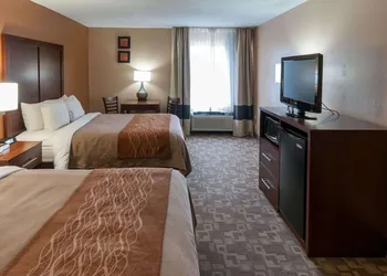 Comfort Inn North Conroe hotel thumbnail 8