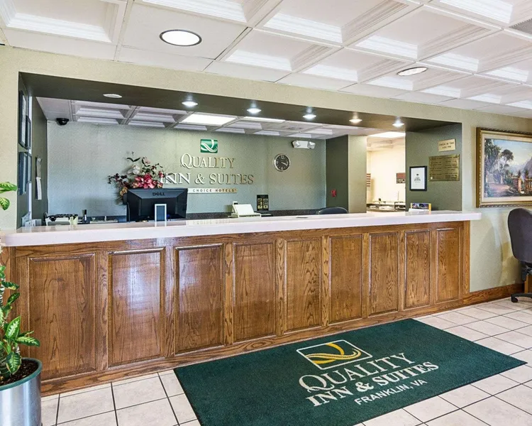 Quality Inn & Suites Franklin hotel detail image 2