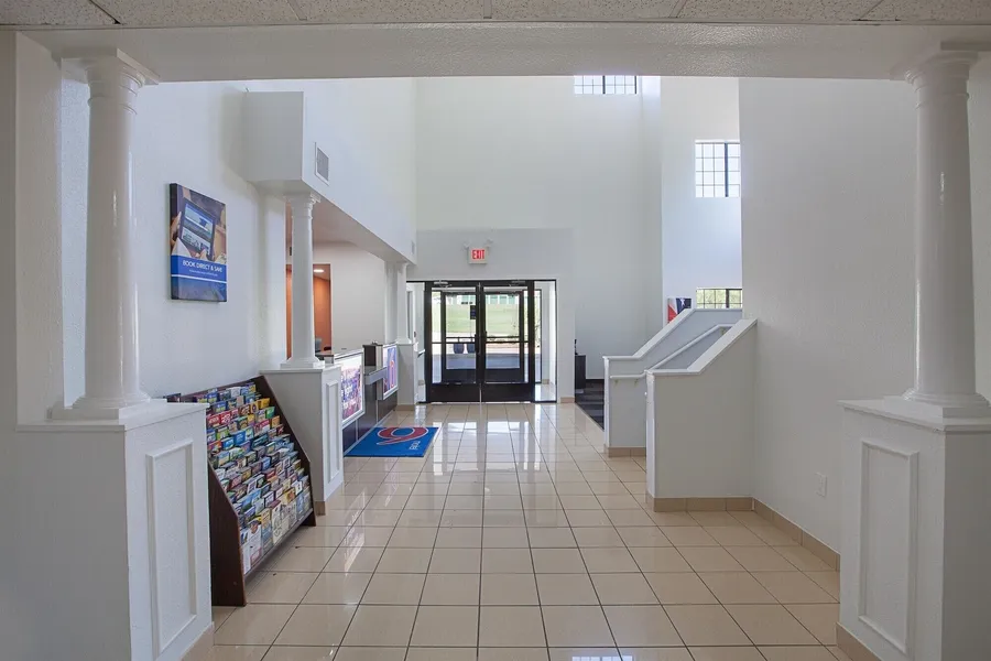 Motel 6 Bedford, TX - Fort Worth hotel detail image 6