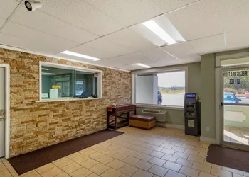 Rodeway Inn Colonial Heights I-95 hotel thumbnail 4
