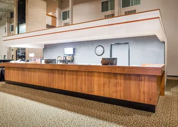 Days Inn by Wyndham Kirksville hotel thumbnail 3