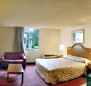 Days Inn by Wyndham Albion hotel detail image 4