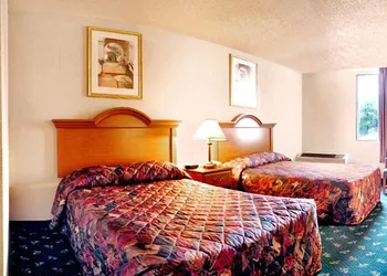 Days Inn by Wyndham Albion hotel thumbnail 5