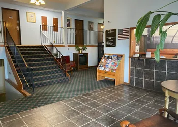 Oak Grove Inn hotel thumbnail 2