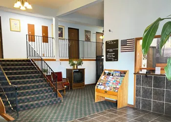 Oak Grove Inn hotel thumbnail 6