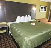 Quality Inn Raeford hotel detail image 5