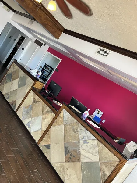 Econo Lodge Sonora hotel detail image 2