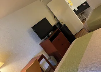 Econo Lodge Sonora hotel thumbnail 8