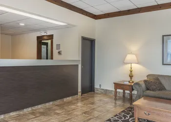 Quality Inn Gallipolis hotel thumbnail 4