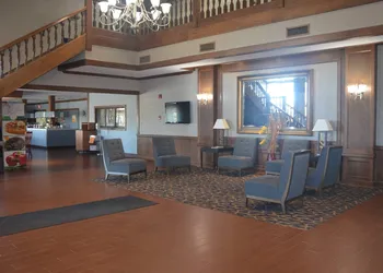 Quality Inn Perrysburg - Toledo South hotel thumbnail 4