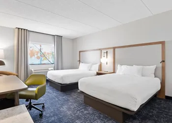 Fairfield Inn & Suites by Marriott Hickory hotel thumbnail 6