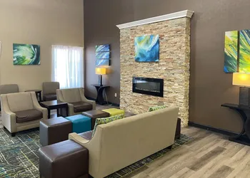 Quality Inn & Suites Lexington South hotel thumbnail 6