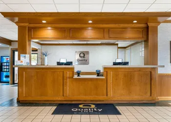 Quality Inn & Suites Monroe hotel thumbnail 2