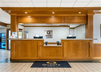 Quality Inn & Suites Monroe hotel thumbnail 2