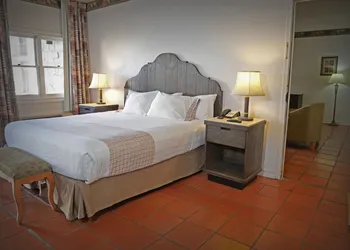 Y O Ranch Hotel hotel thumbnail 7