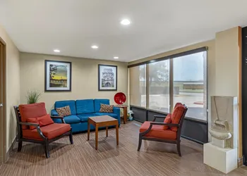 Comfort Inn Wichita Falls North hotel thumbnail 3