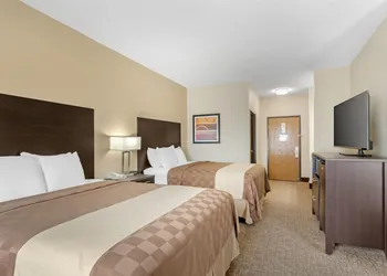 Best Western Teal Lake Inn hotel thumbnail 7