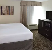 Holiday Inn Youngstown South by IHG hotel detail image 5