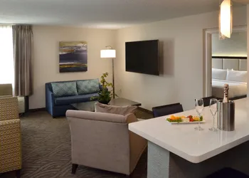Holiday Inn Youngstown South by IHG hotel thumbnail 6
