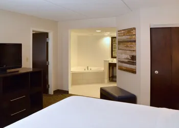 Holiday Inn Youngstown South by IHG hotel thumbnail 7