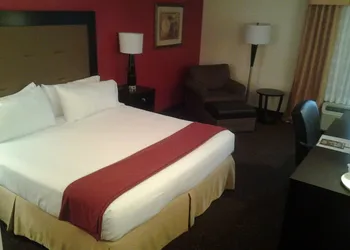 Holiday Inn Express Harlingen by IHG hotel thumbnail 3