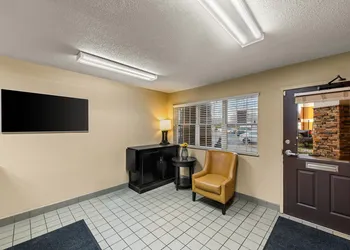 Suburban Studios Winston-Salem near Hanes Mall hotel thumbnail 3