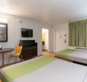 Studio 6 Fort Worth, TX - West Medical Center hotel detail image 7