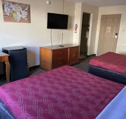 Econo Lodge Kalamazoo near Wings Stadium hotel detail image 7