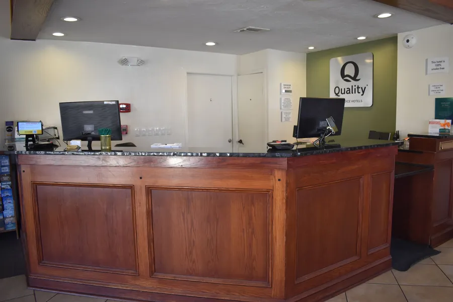 Quality Inn and Suites Garden of the Gods hotel detail image 2