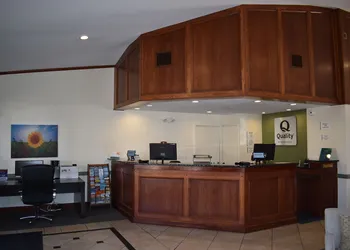 Quality Inn and Suites Garden of the Gods hotel thumbnail 5