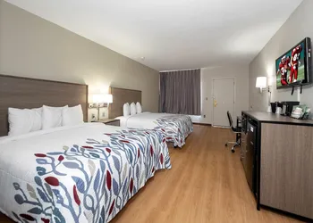 Red Roof Inn Petersburg - Fort Lee hotel thumbnail 8