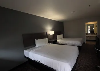 Baymont by Wyndham Willow Park hotel thumbnail 6