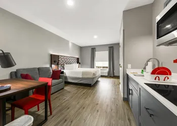 Hawthorn Extended Stay by Wyndham College Station hotel thumbnail 8