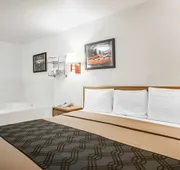 Econo Lodge Truman Inn hotel detail image 7