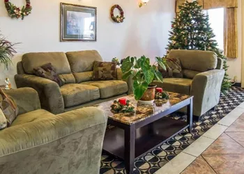 FairBridge Inn & Suites Sunnyside hotel thumbnail 2