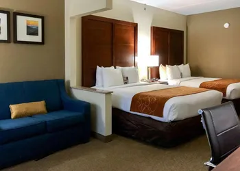Vista Suites of Pigeon Forge hotel thumbnail 2
