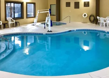 Vista Suites of Pigeon Forge hotel thumbnail 6